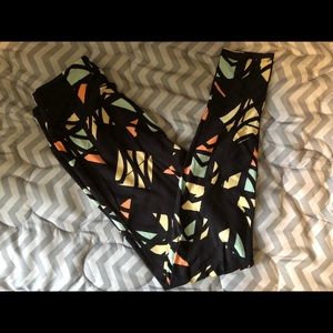 LulaRoe OS Leggings